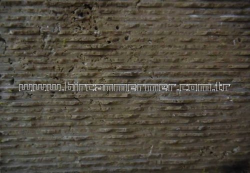 Noce Strip Blast Travertine